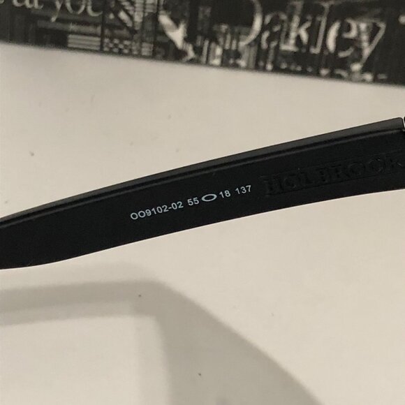 Silver Prizm Polarized OAKLEY HOLBROOK Black Matte Frame 9102 - Picture 6 of 7